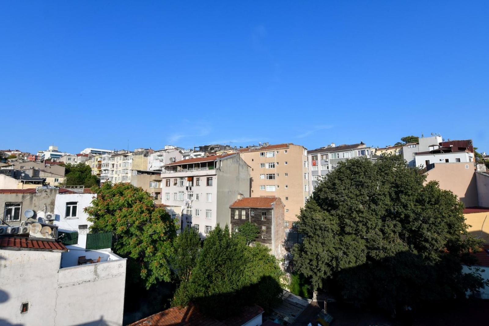 Taksim Private Terrace Close to Antique Store Galata Port Cihangir