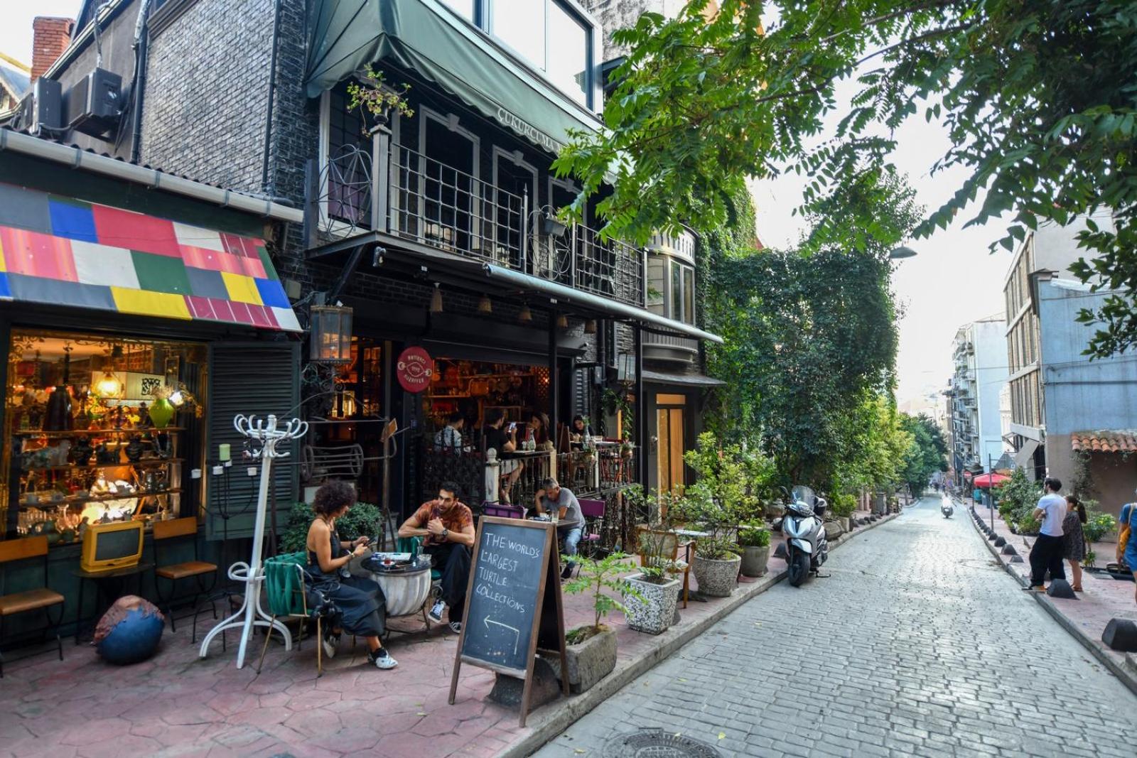 Taksim Private Terrace Close to Antique Store Galata Port Cihangir