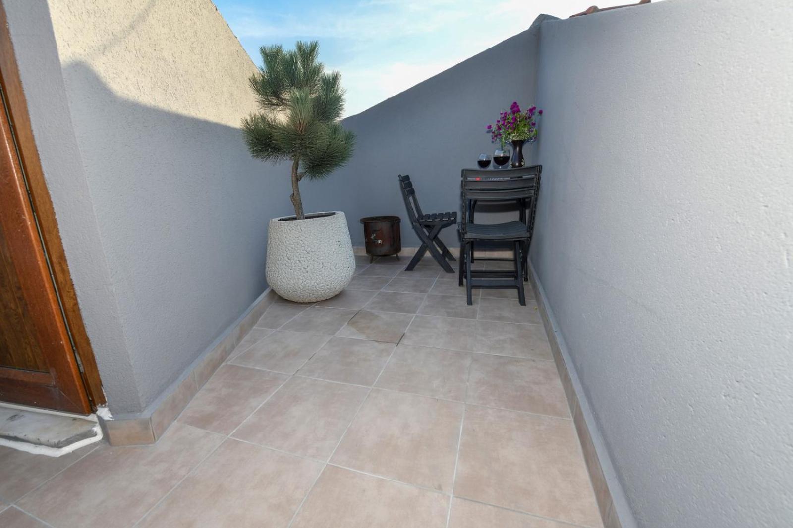 Taksim Private Terrace Close to Antique Store Galata Port Cihangir