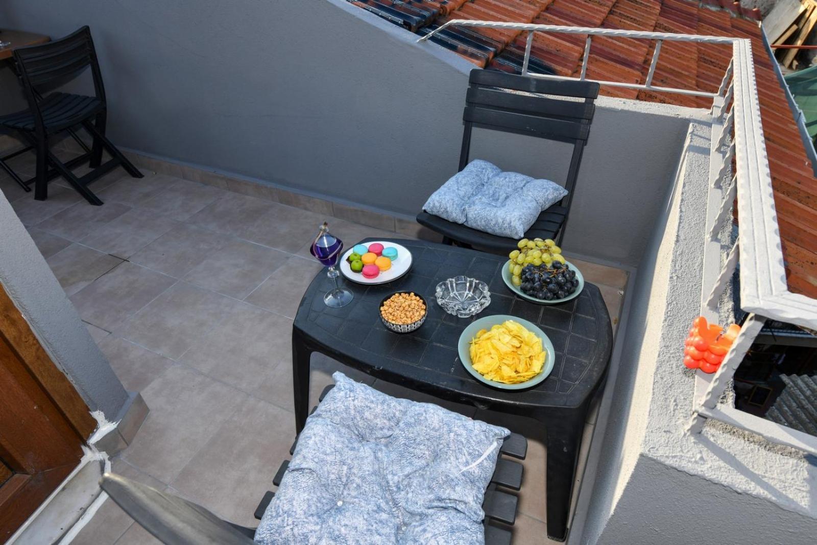 Taksim Private Terrace Close to Antique Store Galata Port Cihangir