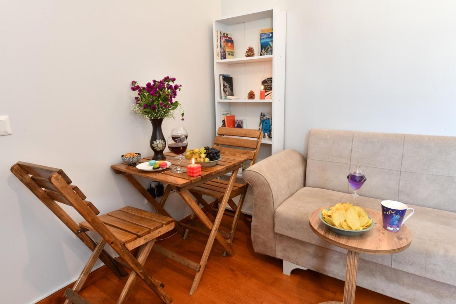 Taksim Private Terrace Close to Antique Store Galata Port Cihangir