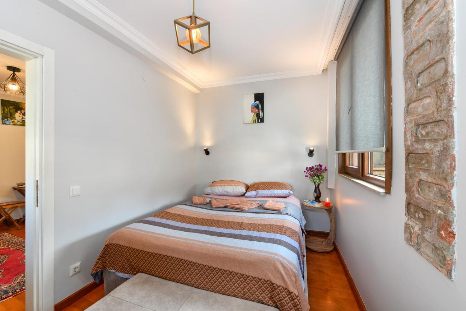 Taksim Private Terrace Close to Antique Store Galata Port Cihangir