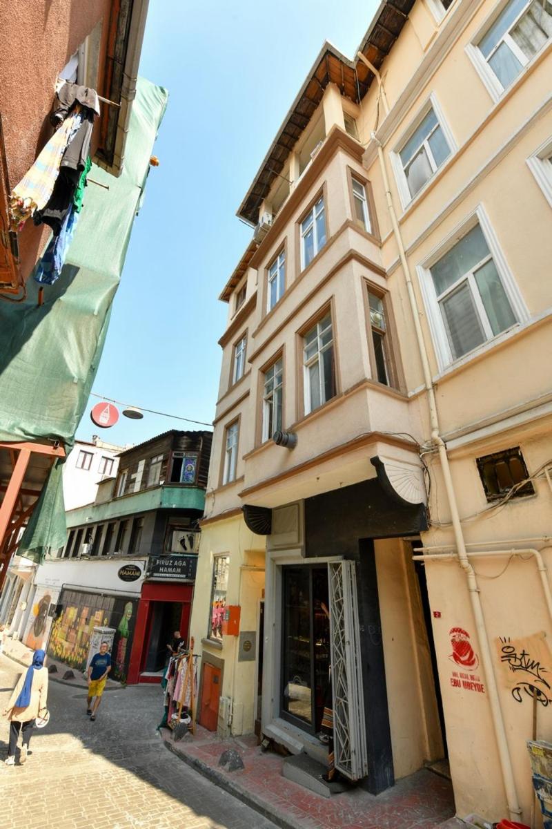 Taksim Private Terrace Close to Antique Store Galata Port Cihangir
