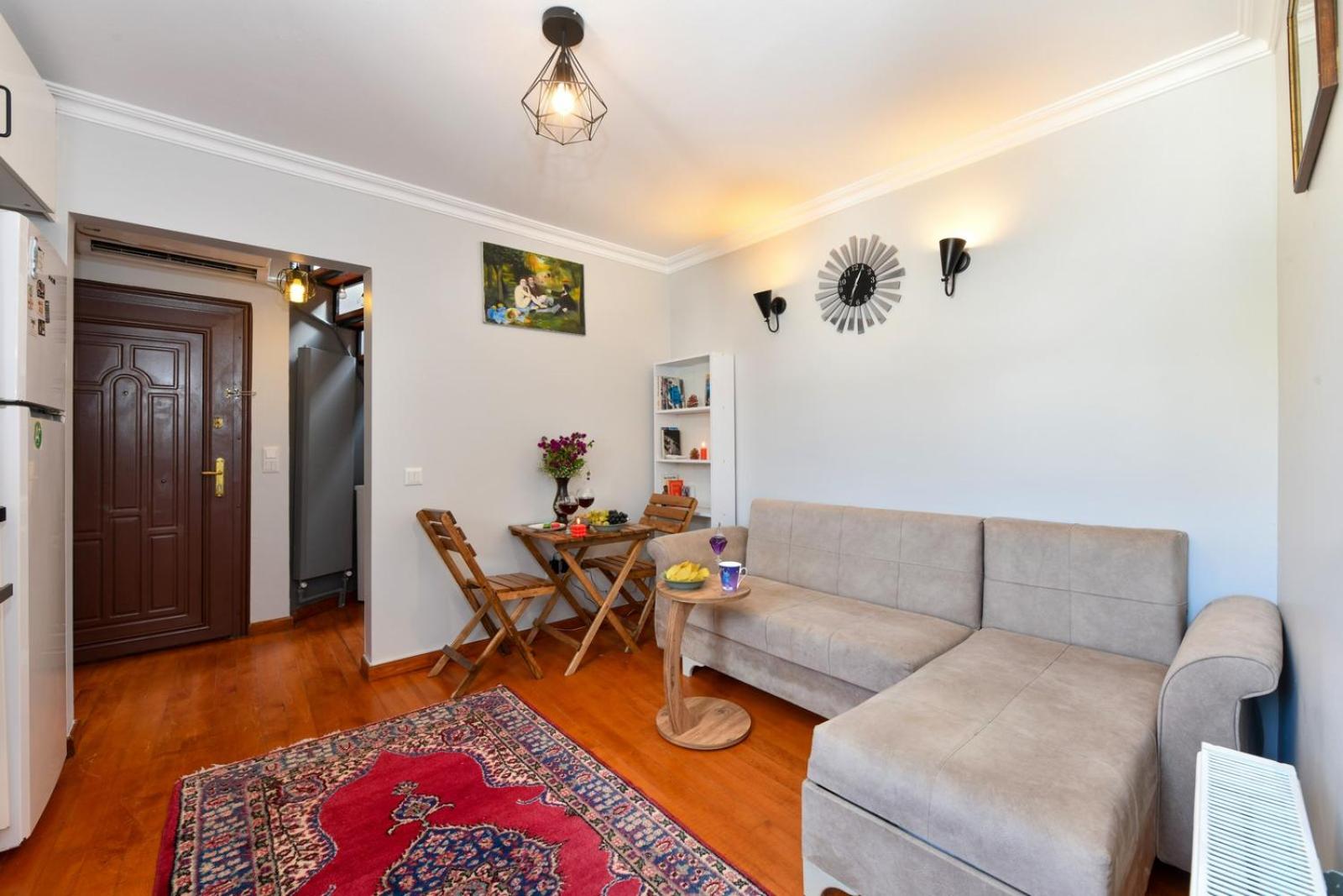 Taksim Private Terrace Close to Antique Store Galata Port Cihangir
