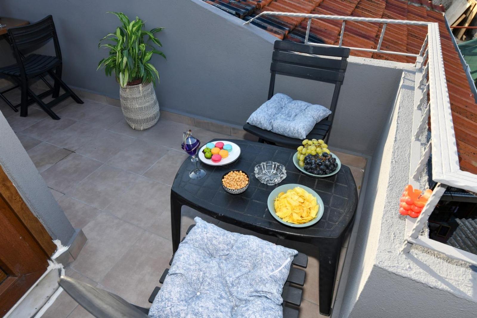 Taksim Private Terrace Close to Antique Store Galata Port Cihangir