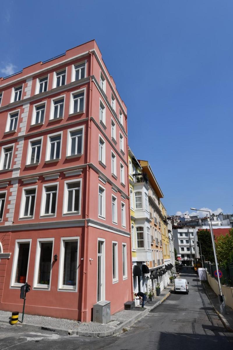 Taksim Private Terrace Close to Antique Store Galata Port Cihangir