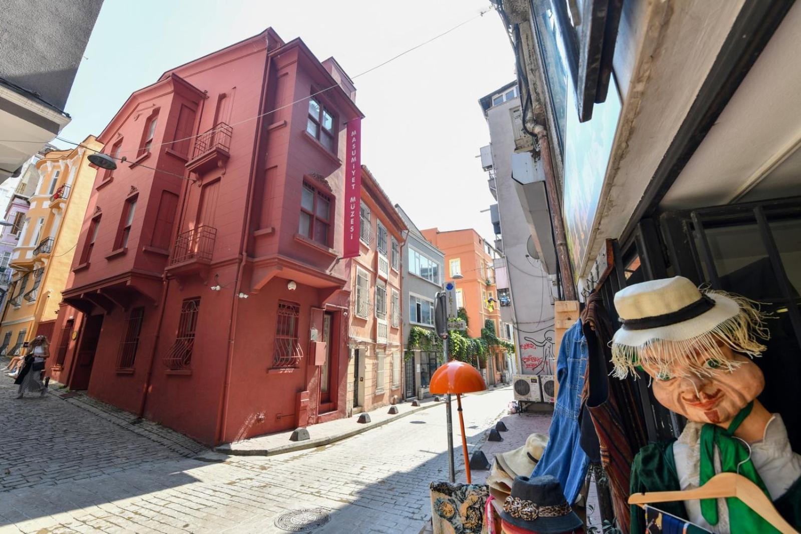 Taksim Private Terrace Close to Antique Store Galata Port Cihangir