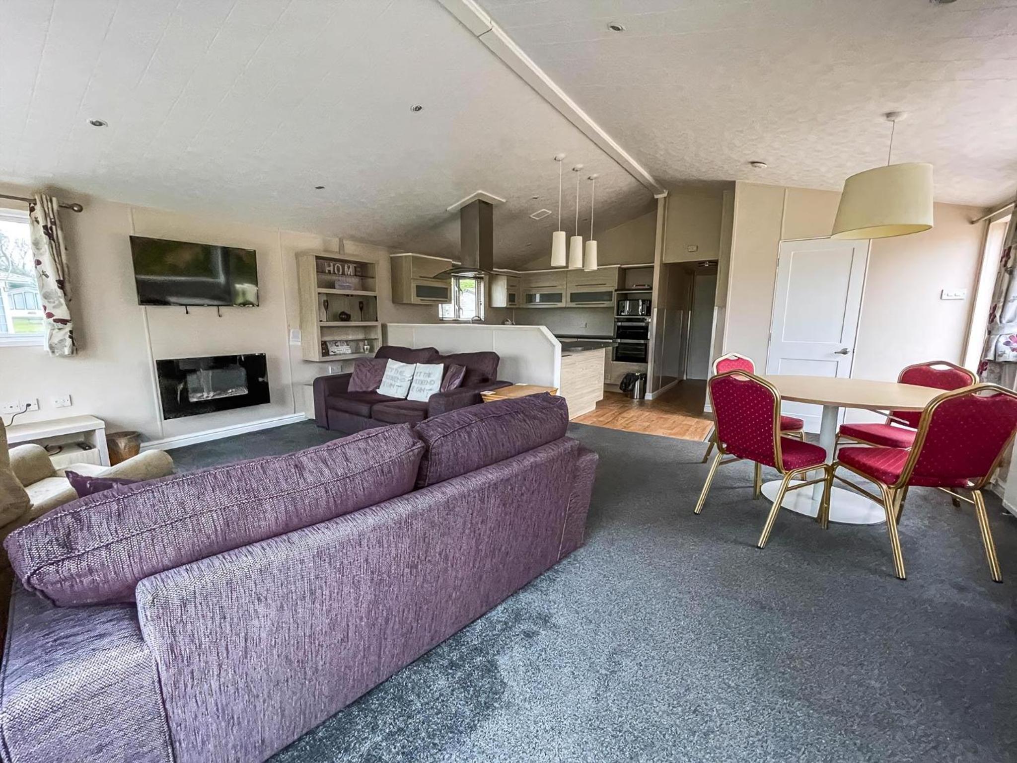 Beautiful 6 Berth Lodge With Disabled Access At Cherry Tree Ref 70829C view 3
