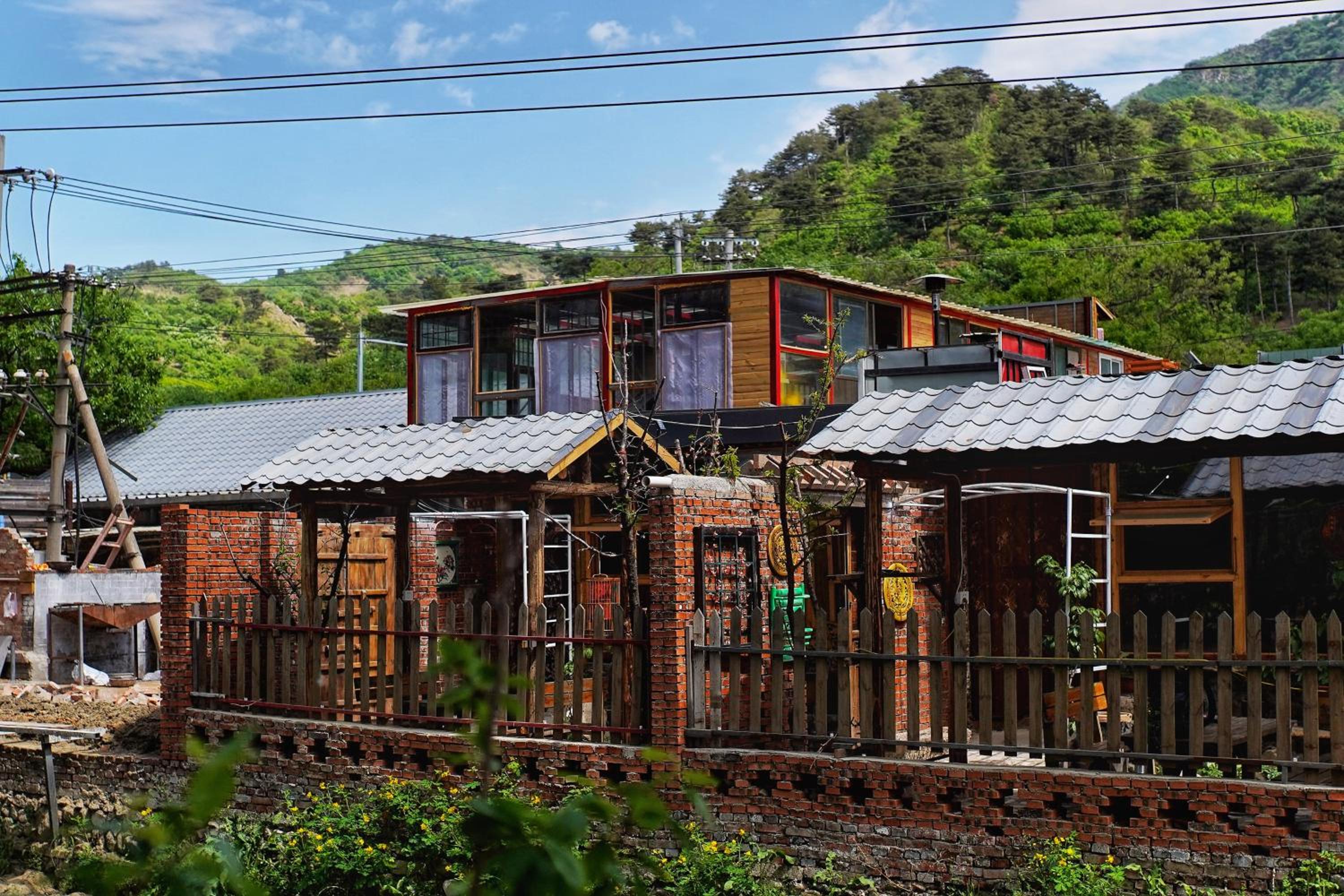 B&B under Great Wall