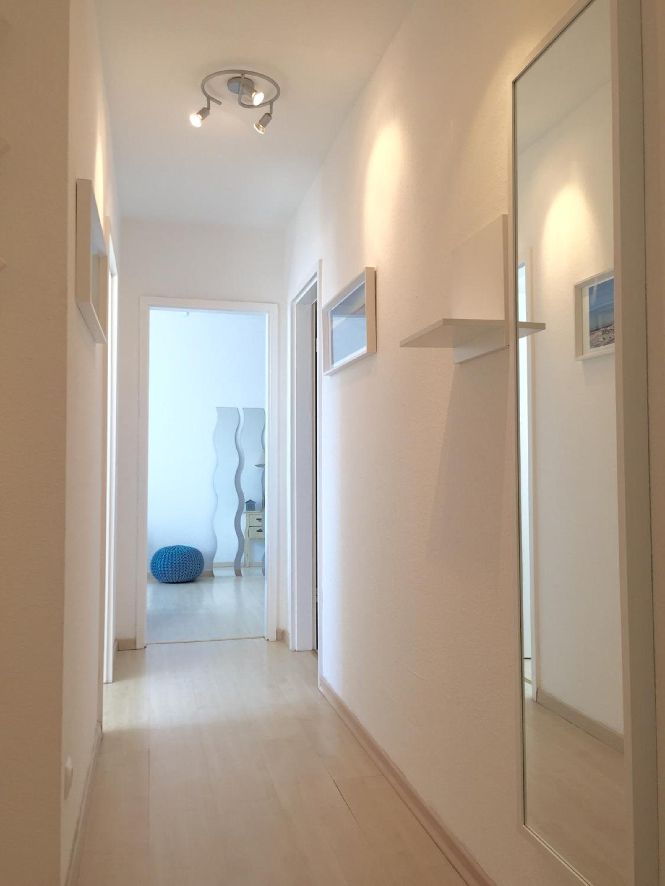 Central Studio with mini balcony