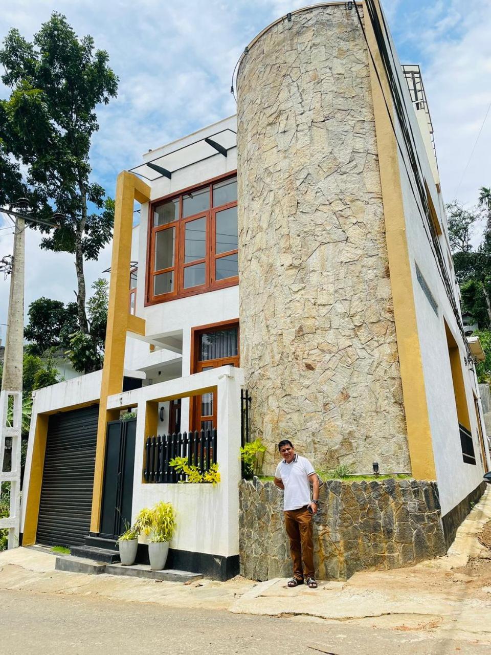 GAMPOLA Hazelton Square view 5