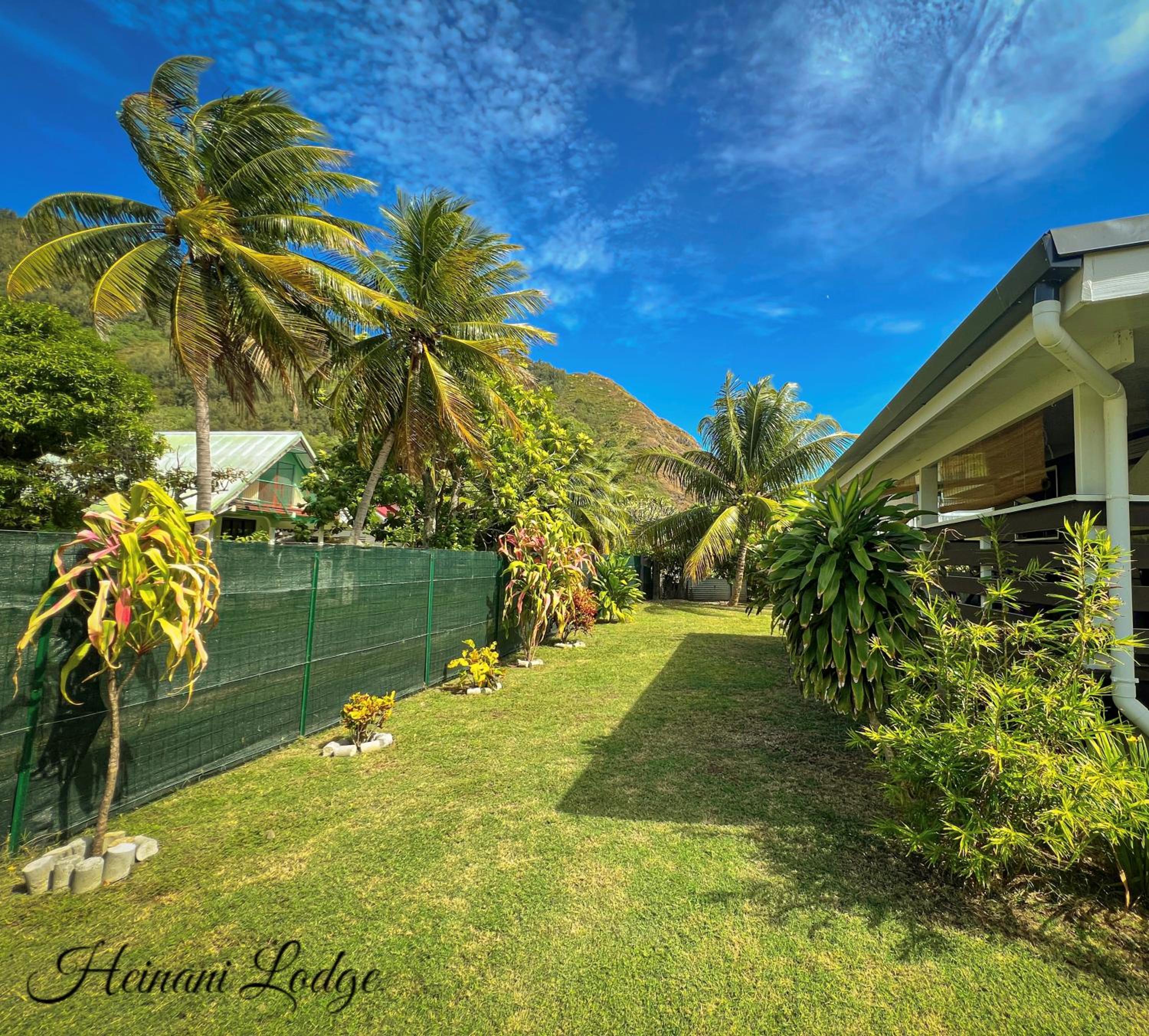 Heinani Lodge Tiahura