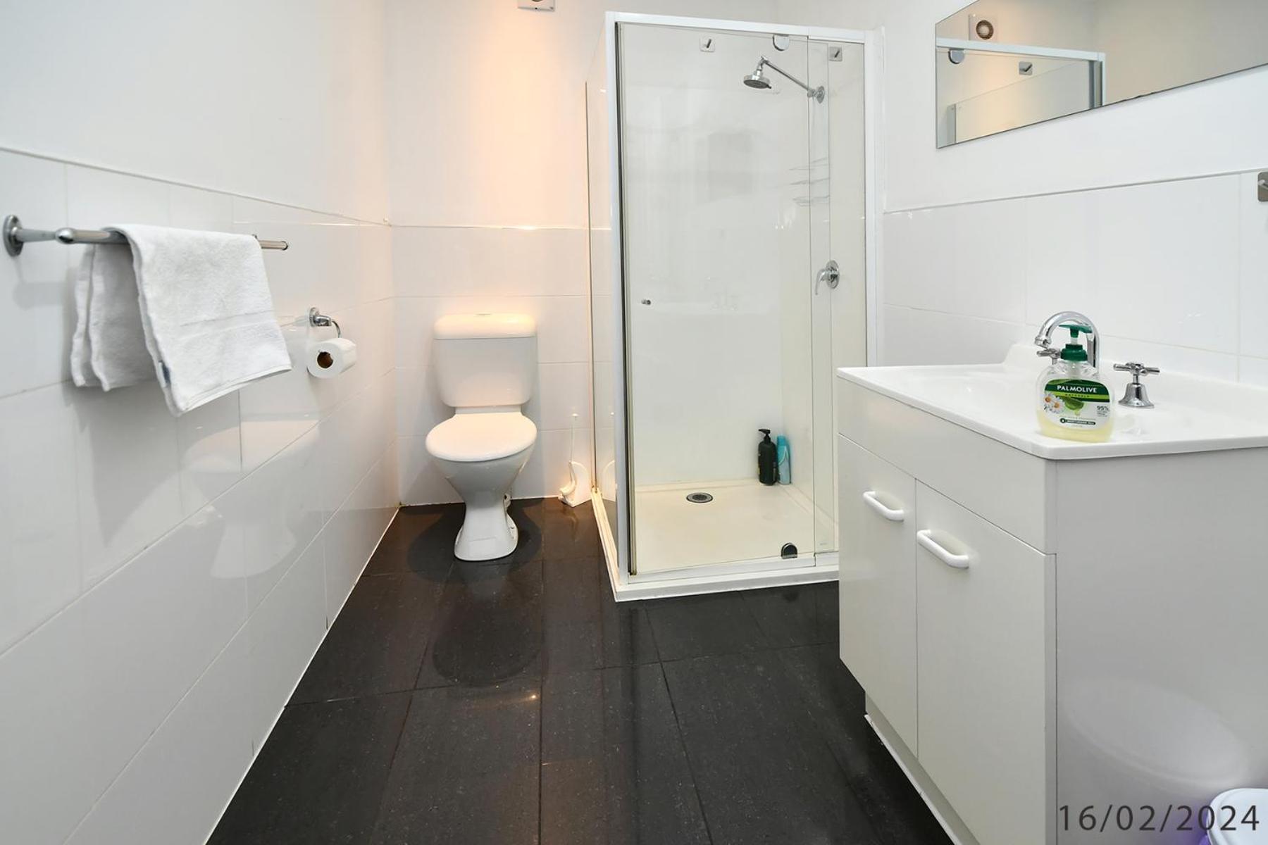 3 Bedroom 2 Bathroom Heathfield Avenue Salamanca 50m