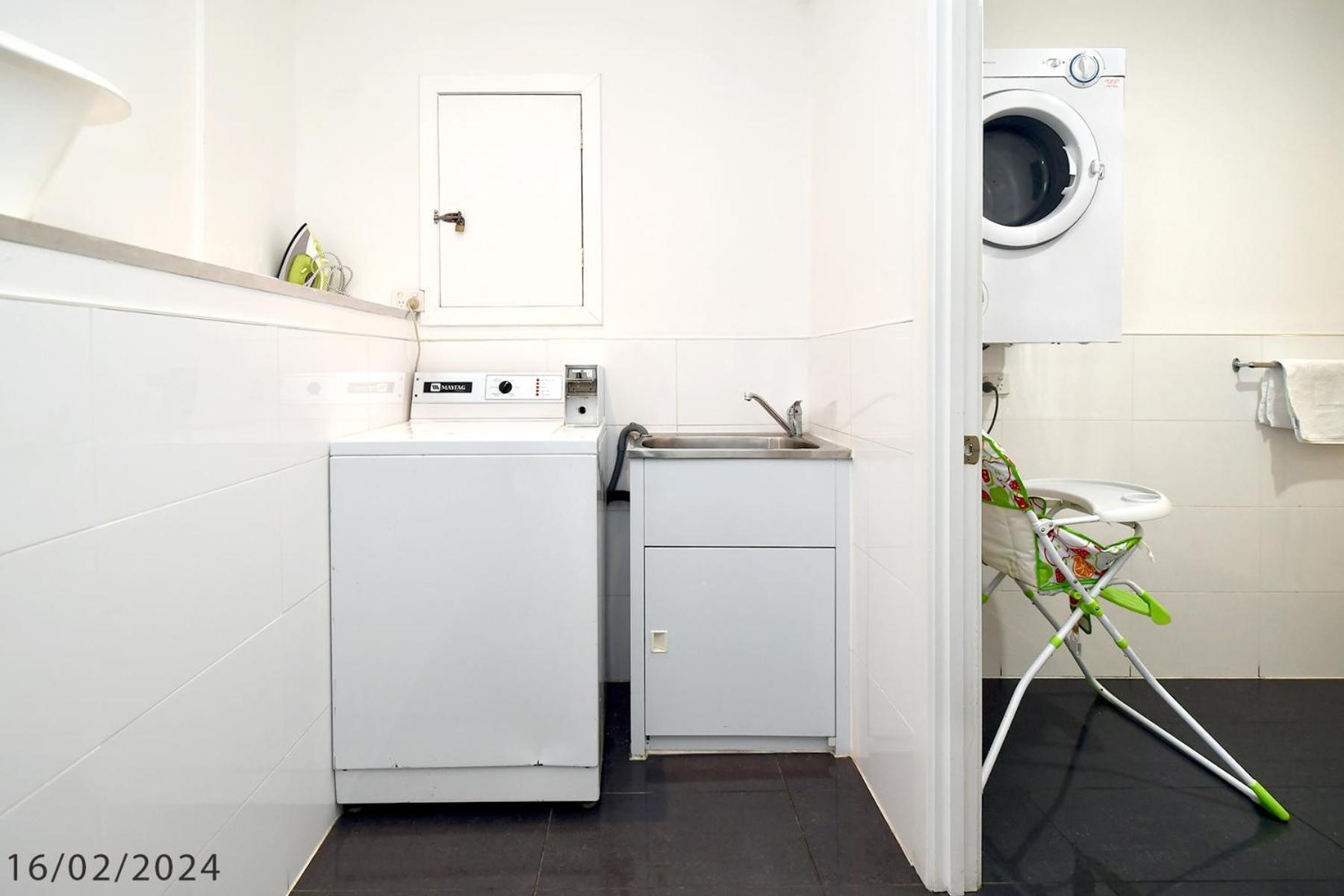 3 Bedroom 2 Bathroom Heathfield Avenue Salamanca 50m