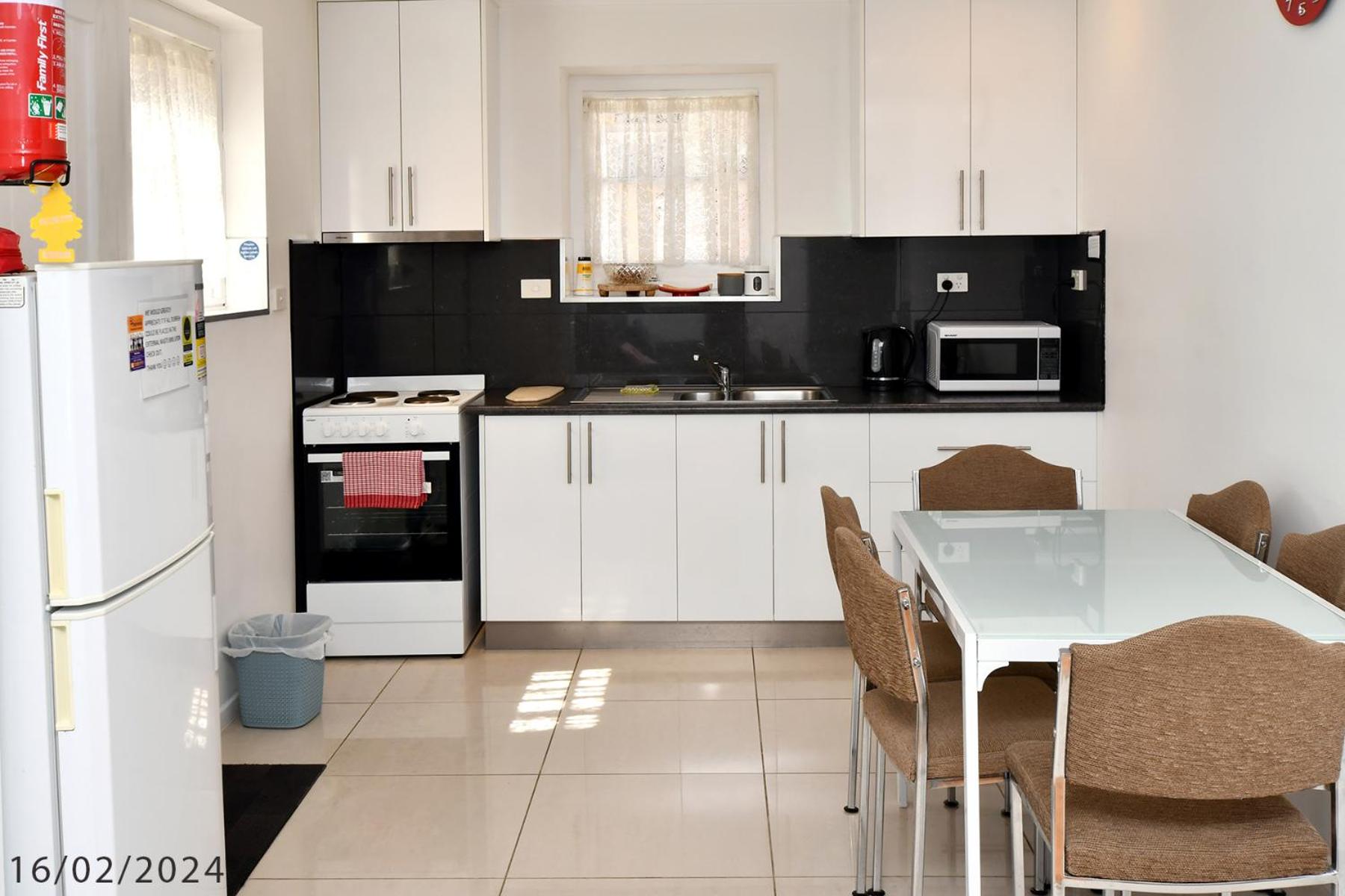 3 Bedroom 2 Bathroom Heathfield Avenue Salamanca 50m
