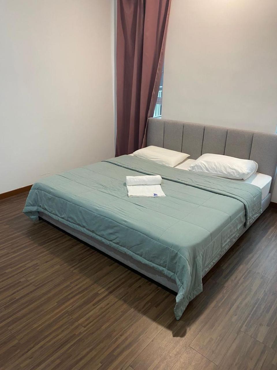 Ubays Zetepark House