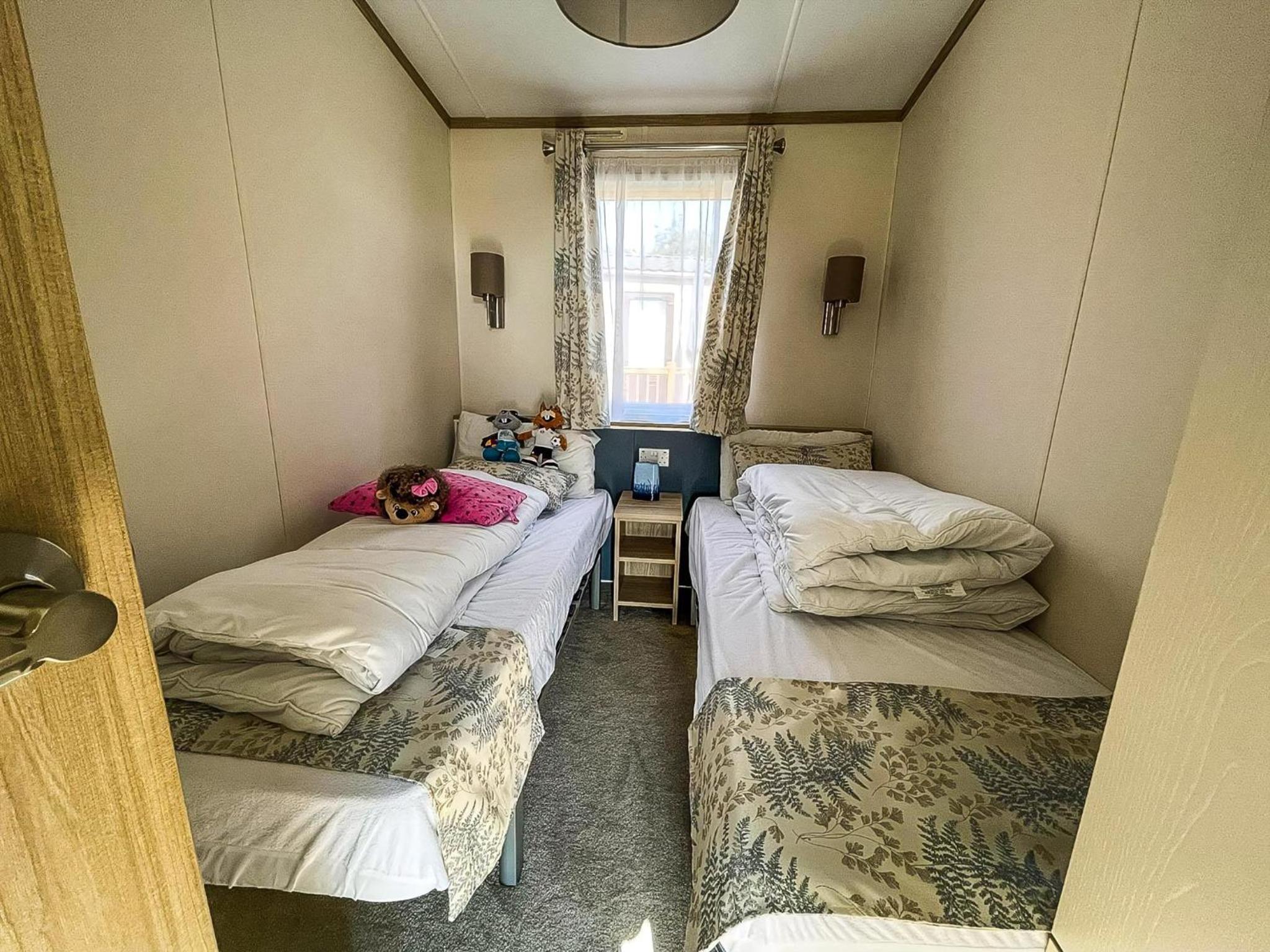 Beautiful Caravan With Decking At Carlton Meres Holiday Park, Suffolk Ref 60001M view 3