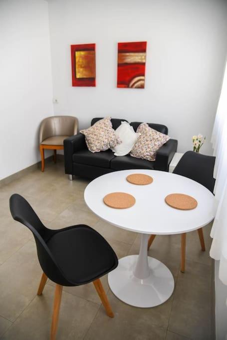 Coqueto apartamento cerca centro