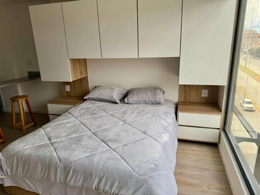 Excutive Studio-Torre Magna
