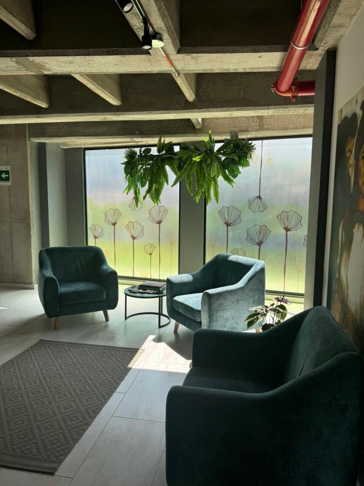 Excutive Studio-Torre Magna