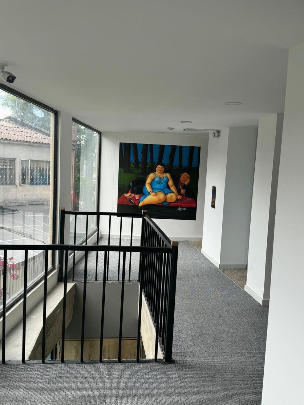 Excutive Studio-Torre Magna
