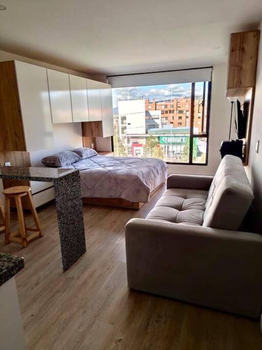 Excutive Studio-Torre Magna