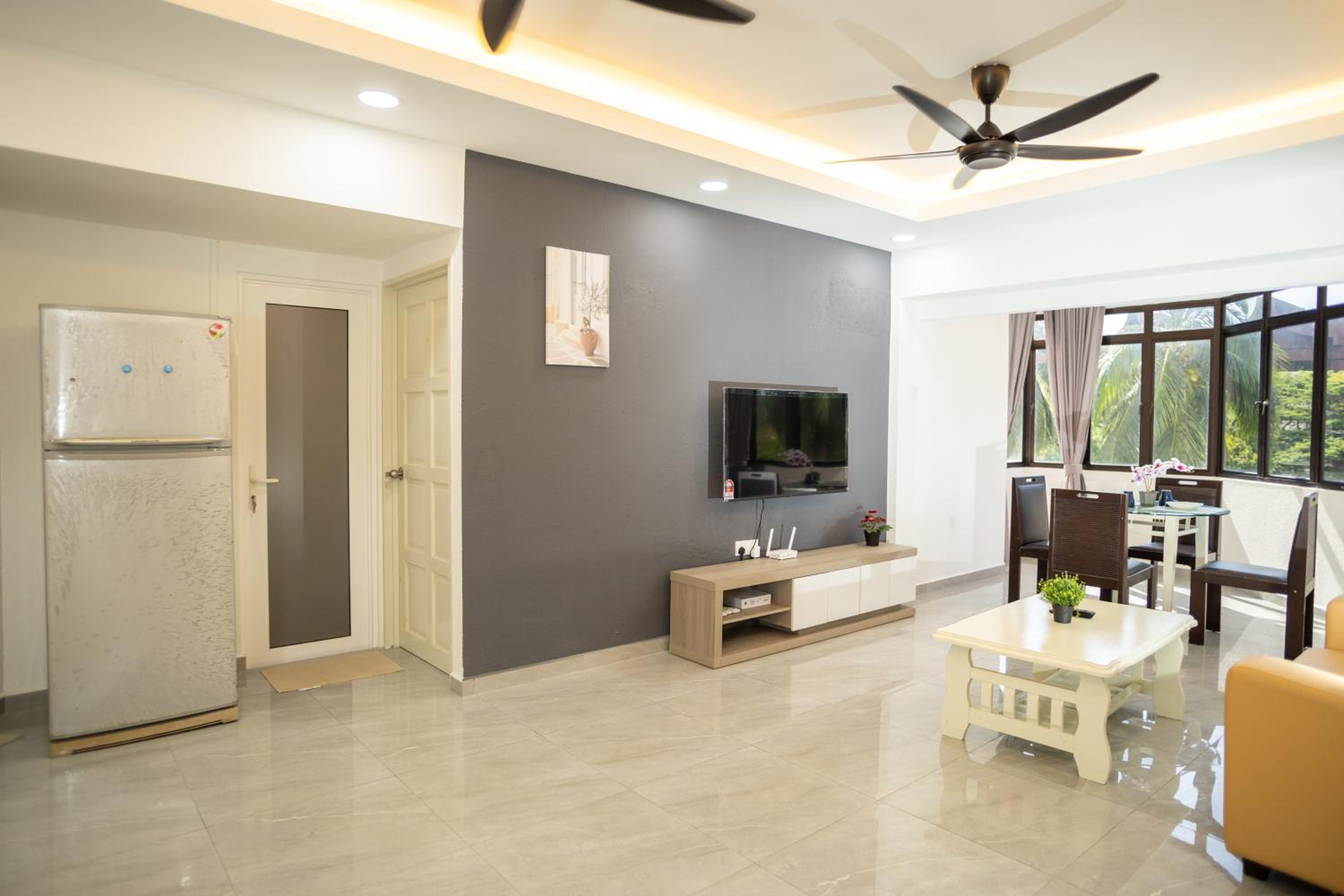Sri Sayang Seaview Holiday Home photo 8
