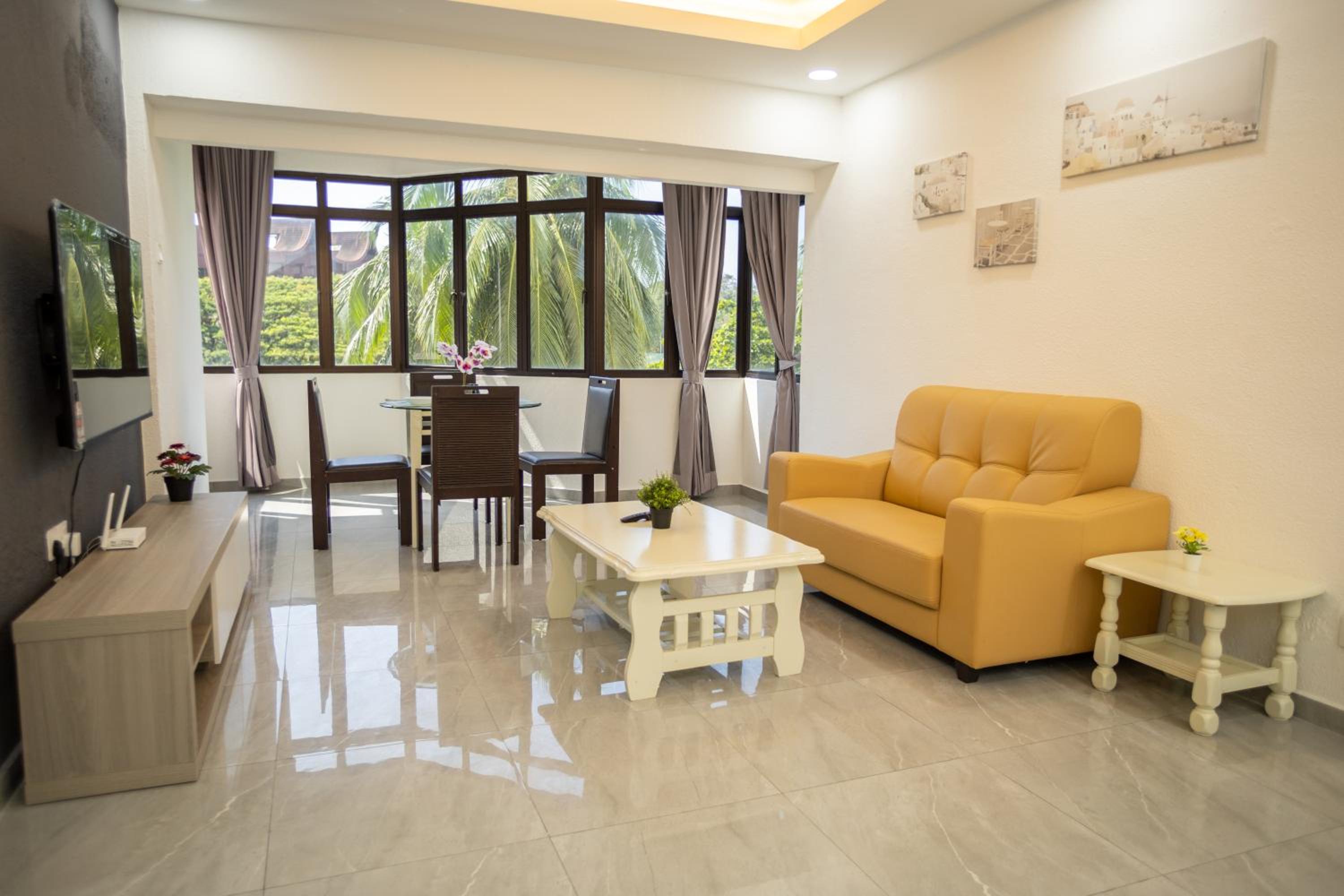 Sri Sayang Seaview Holiday Home photo 2