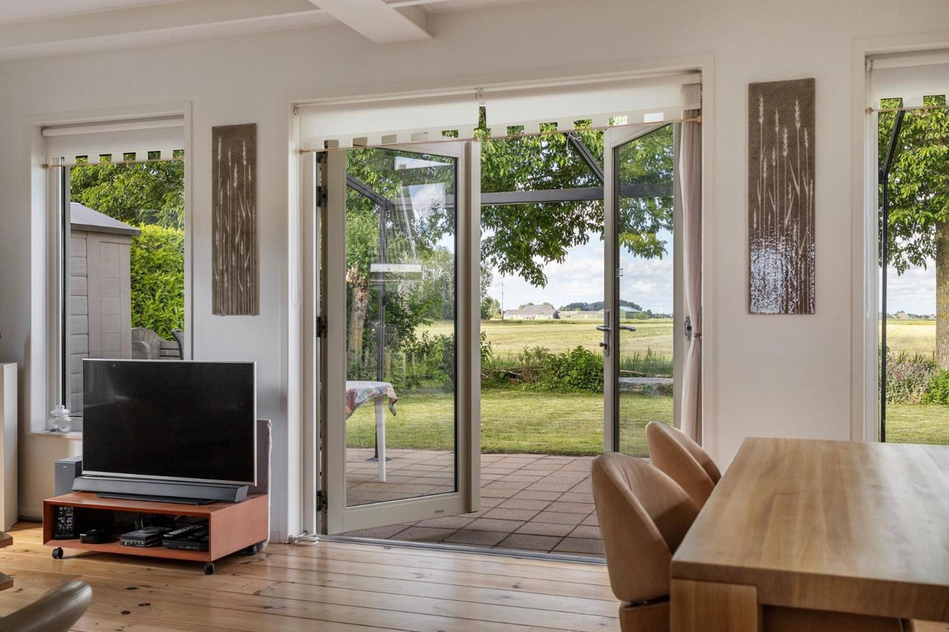 Komfortables Ferienhaus mit Garten, Weitblick und Whirlpool