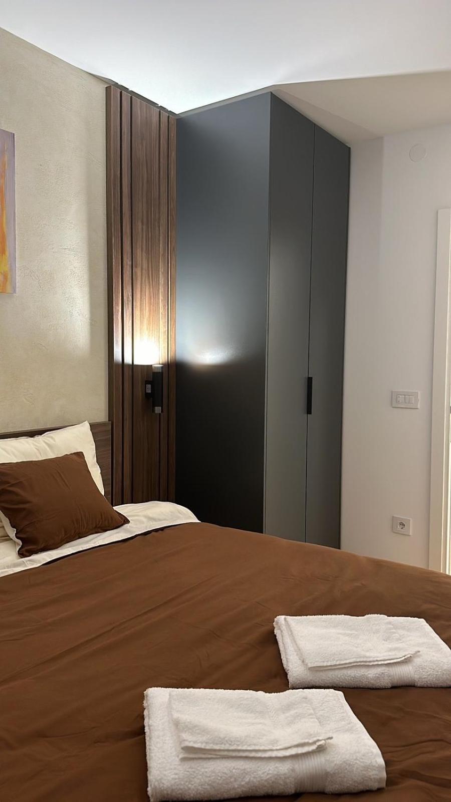 Lux Apartmani Park Novi view 5