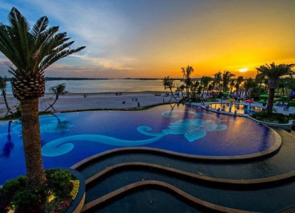 Bay Point Love Bed Danga Bay