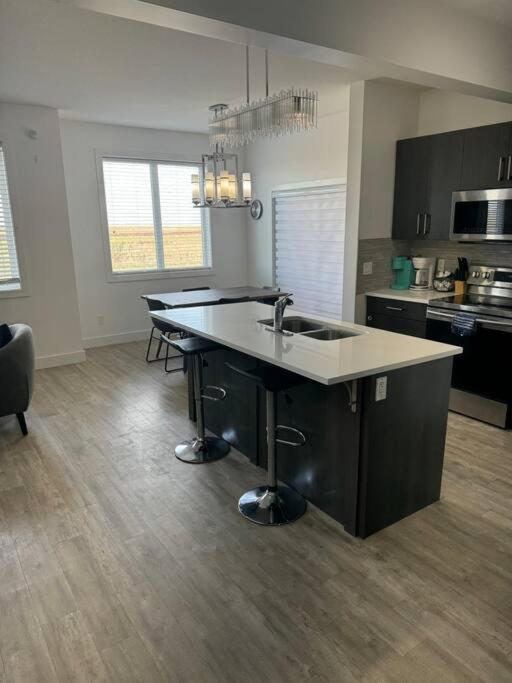 Spacious 3 bed 2 bath with attached garage