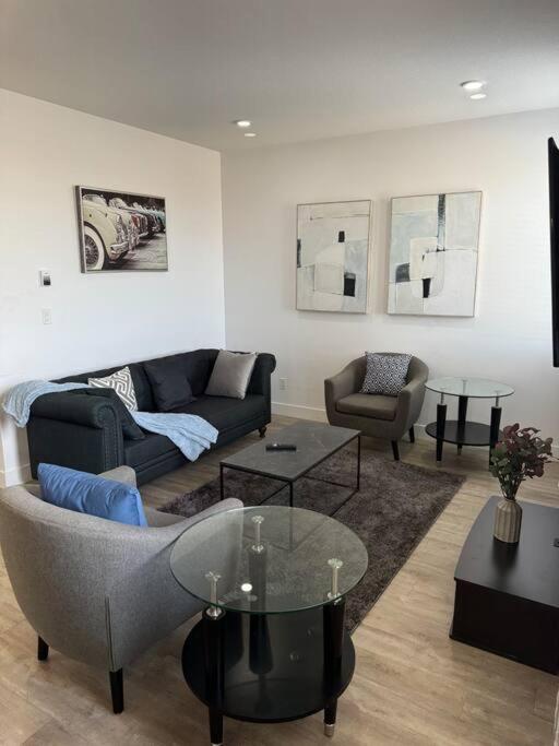Spacious 3 bed 2 bath with attached garage