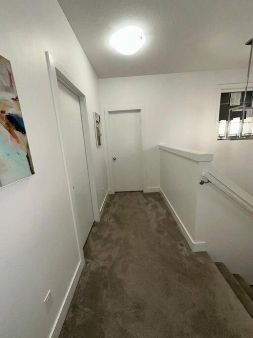 Spacious 3 bed 2 bath with attached garage