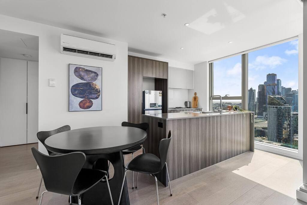 City Luxe Living 3B2B2C-36F at VictoriaHarbour