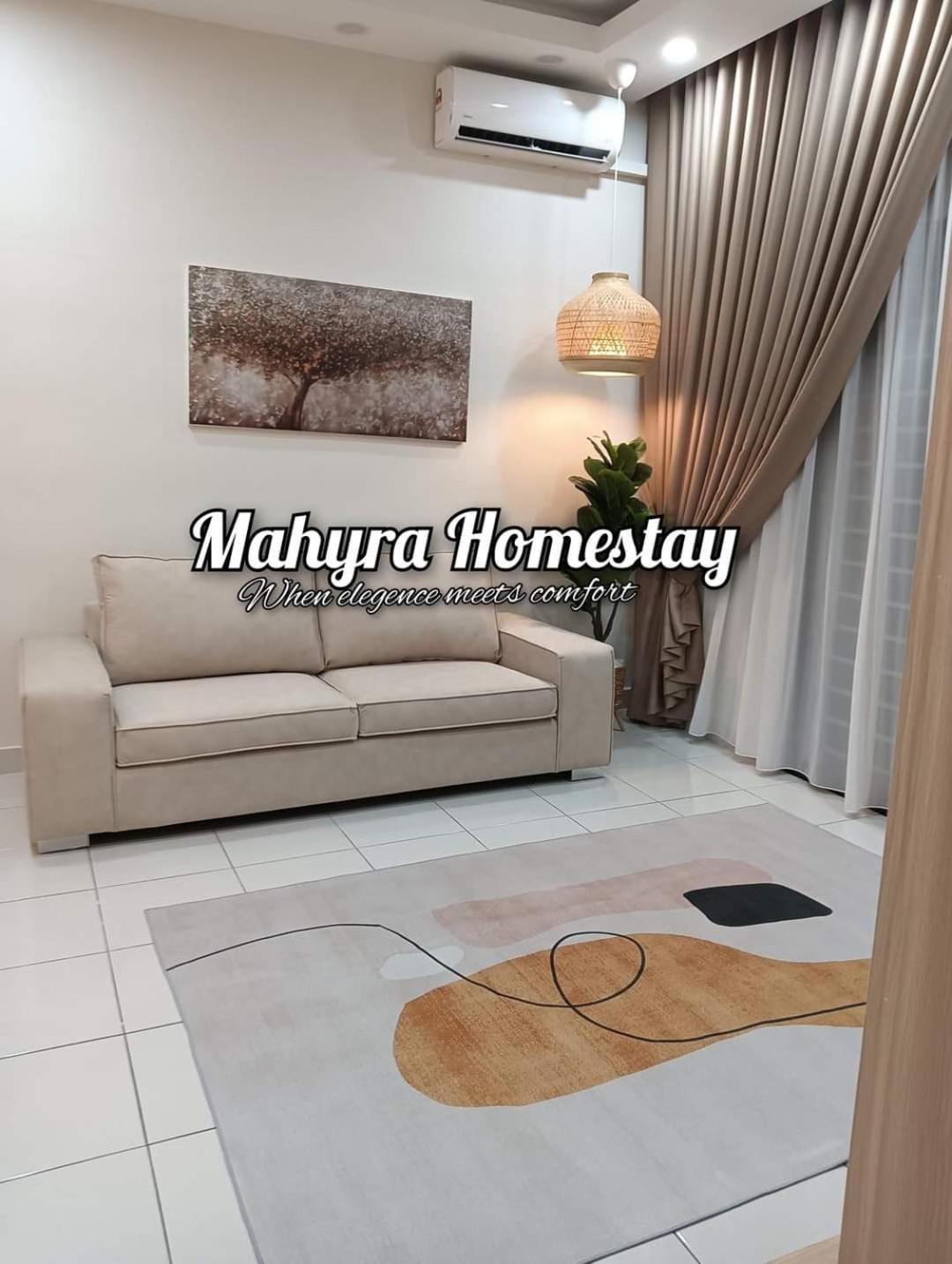 MahyraHomestay Youth City Nilai