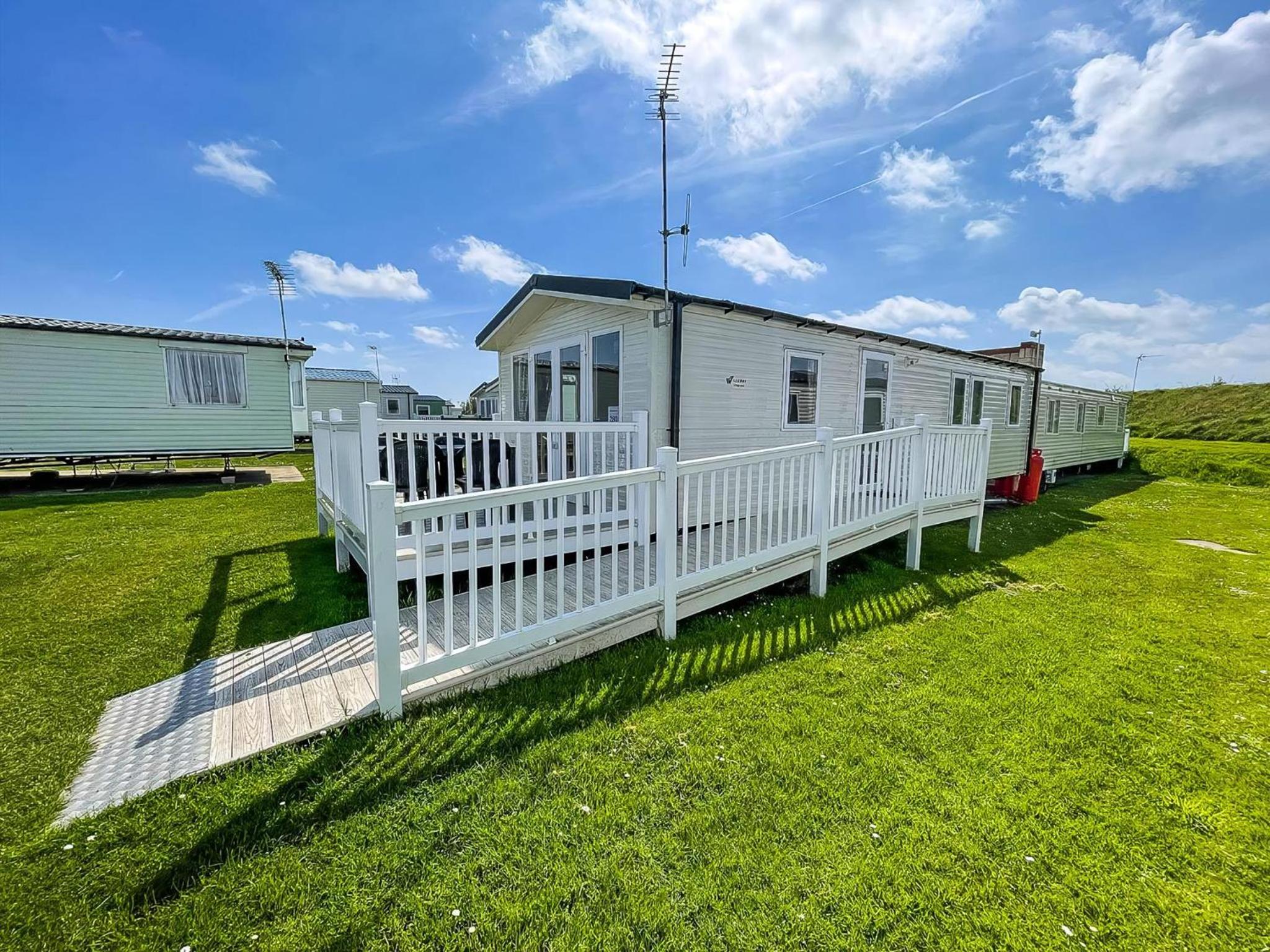 8 Berth Caravan With Decking To Hire At Naze Marine In Essex Ref 17280C