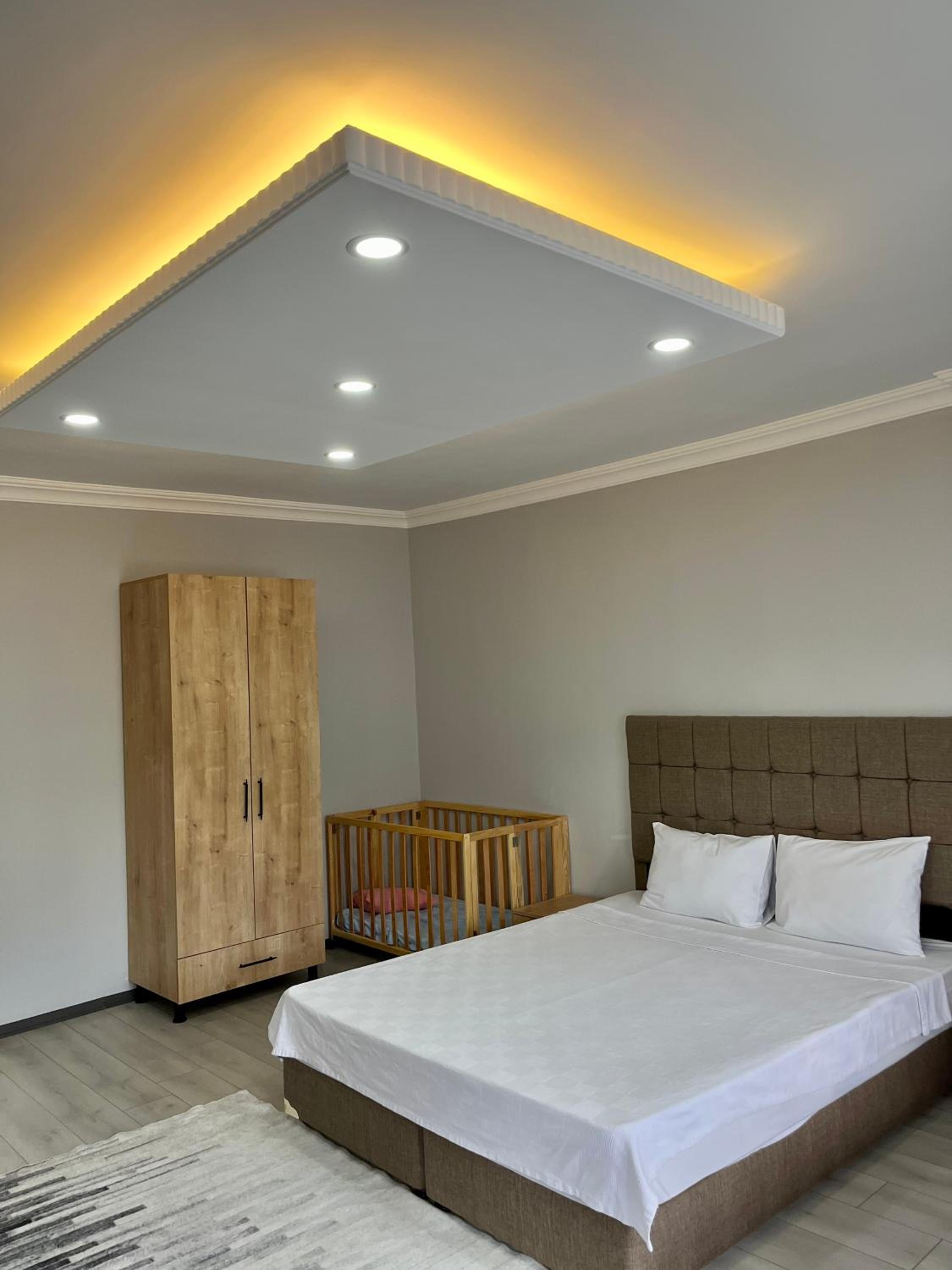 Ozn Suit Airport Hotel