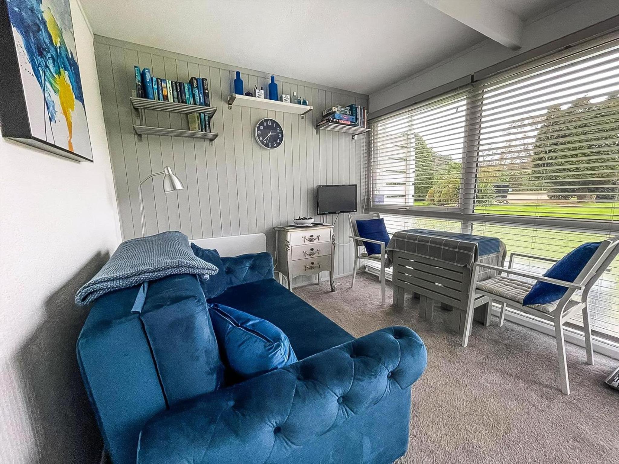 Lovely 4 Berth Chalet In The Coastal Village Of Heacham, Ref 92018Cs view 3