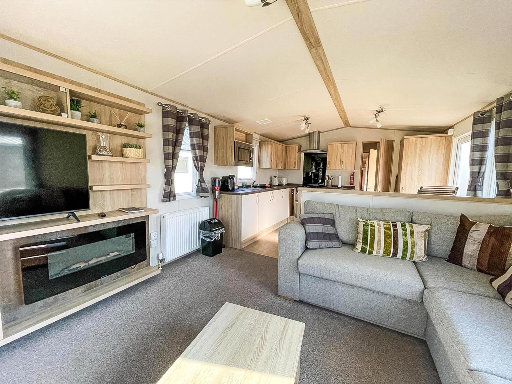 Stylish 6 Berth Caravan At California Cliffs With Decking In Scratby Ref 50056K view 5