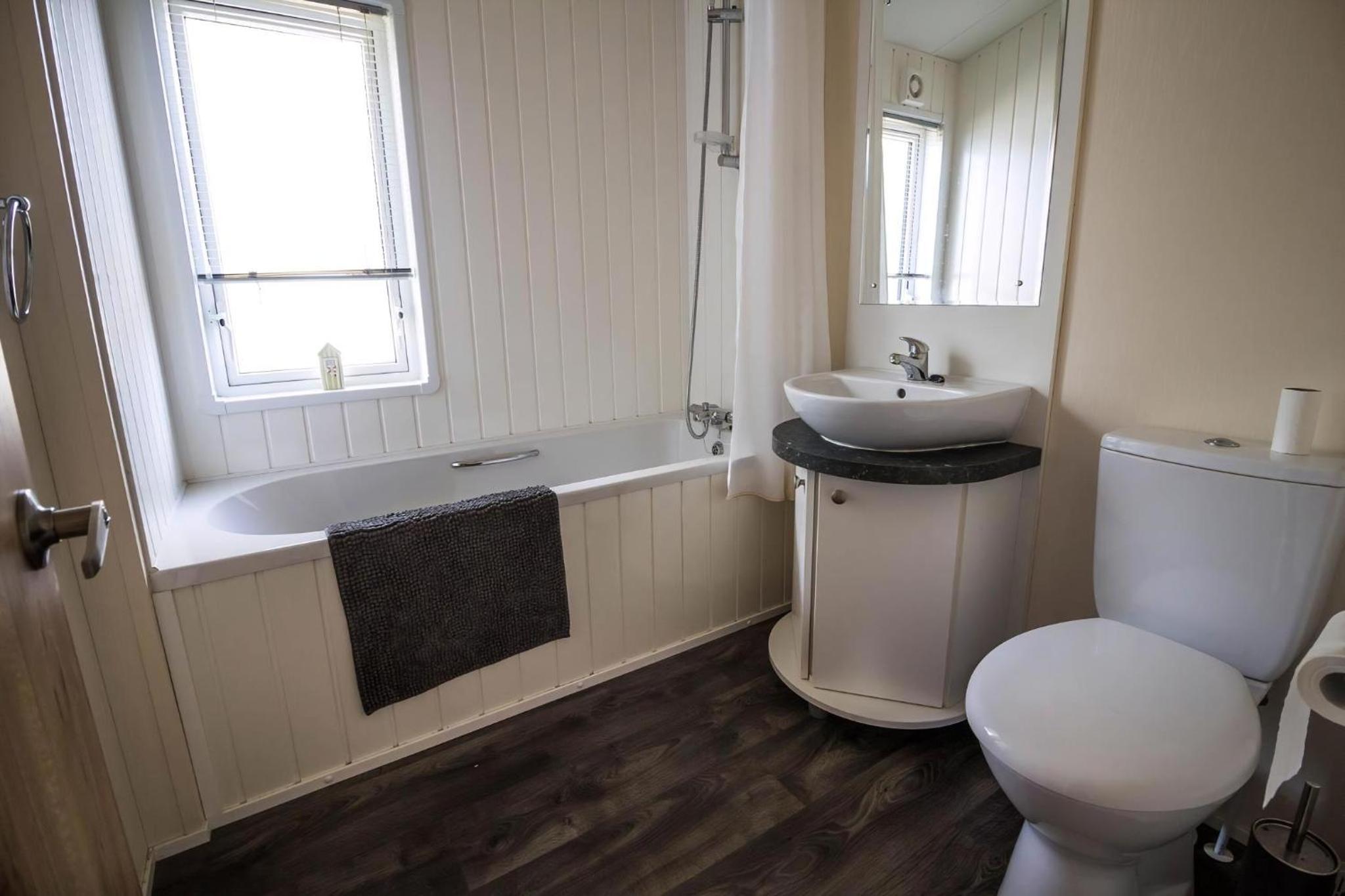 Luxury Lodge With Full Sea Views At Azure Seas In Suffolk Ref 32105Og view 3