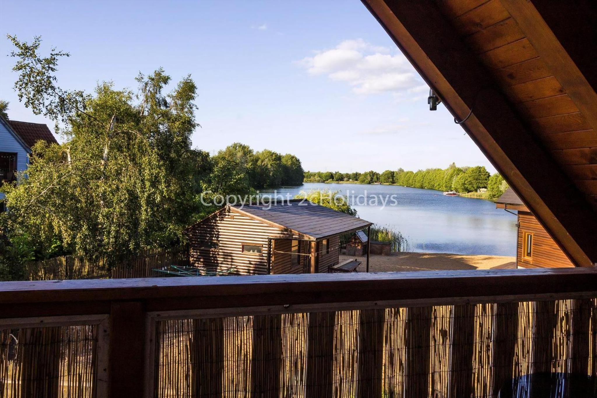 Kings Lynn Vacations - Stunning Log Cabin With A Pool Table For Hire In Norfolk, Sleeps 8 Ref 34045Al - Property Image 40