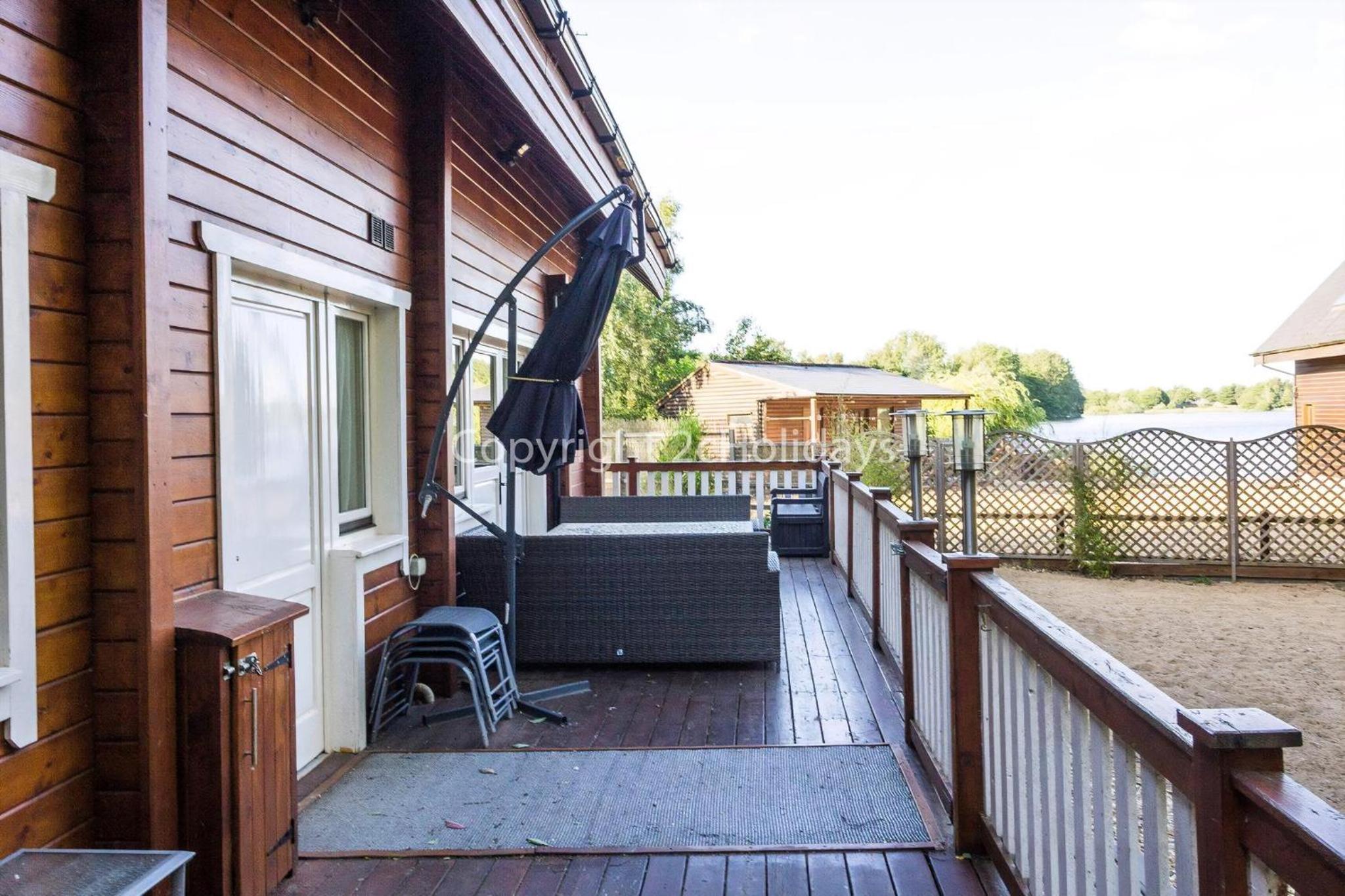 Kings Lynn Vacations - Stunning Log Cabin With A Pool Table For Hire In Norfolk, Sleeps 8 Ref 34045Al - Property Image 42