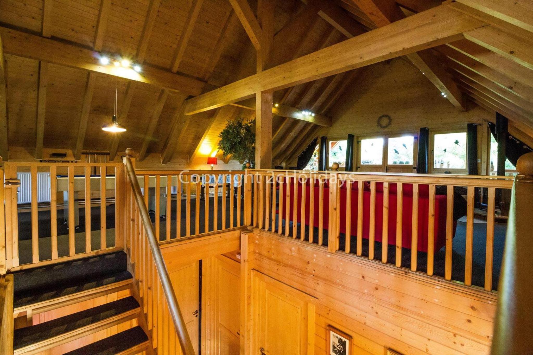 Kings Lynn Vacations - Stunning Log Cabin With A Pool Table For Hire In Norfolk, Sleeps 8 Ref 34045Al - Property Image 53