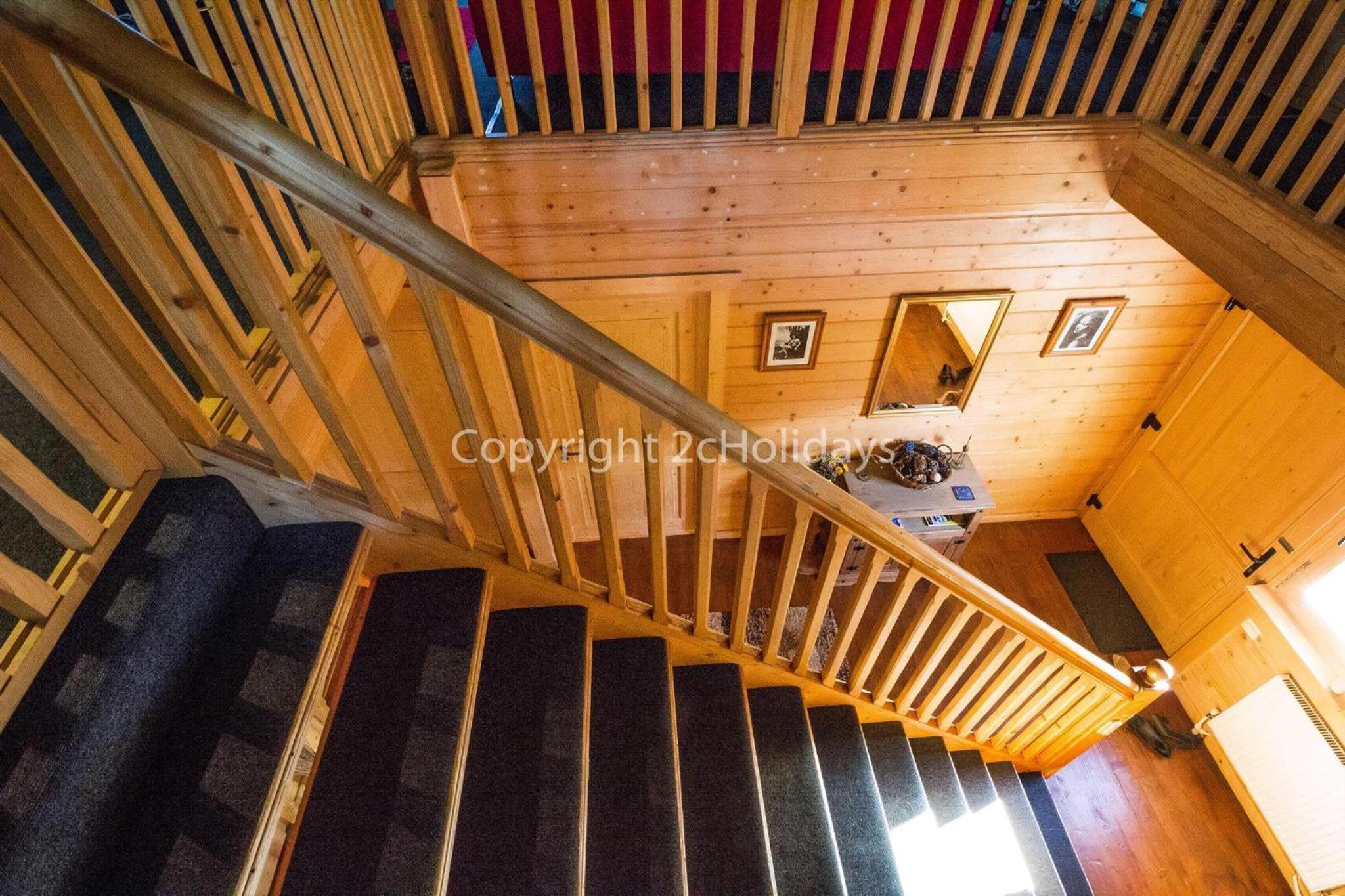 Kings Lynn Vacations - Stunning Log Cabin With A Pool Table For Hire In Norfolk, Sleeps 8 Ref 34045Al - Property Image 17