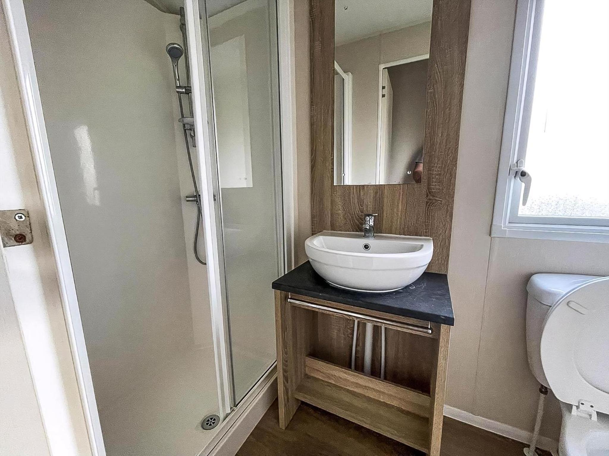 Modern 6 Berth Caravan With Wifi At St Osyth Beach In Essex Ref 28051Fv view 5