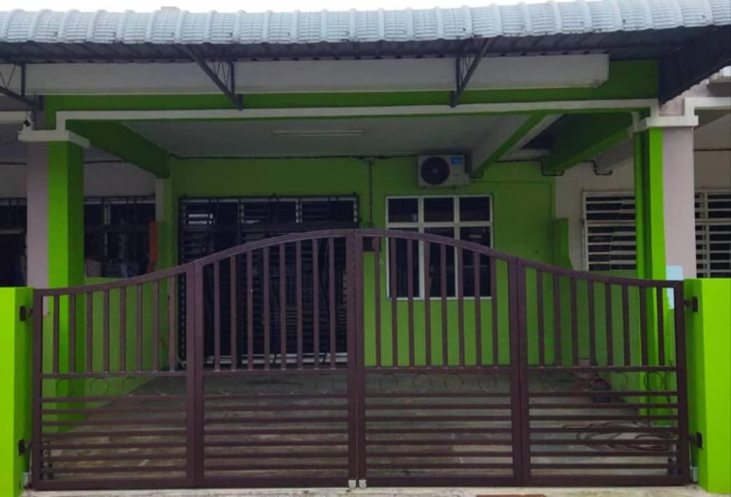Lily Impiana Homestay