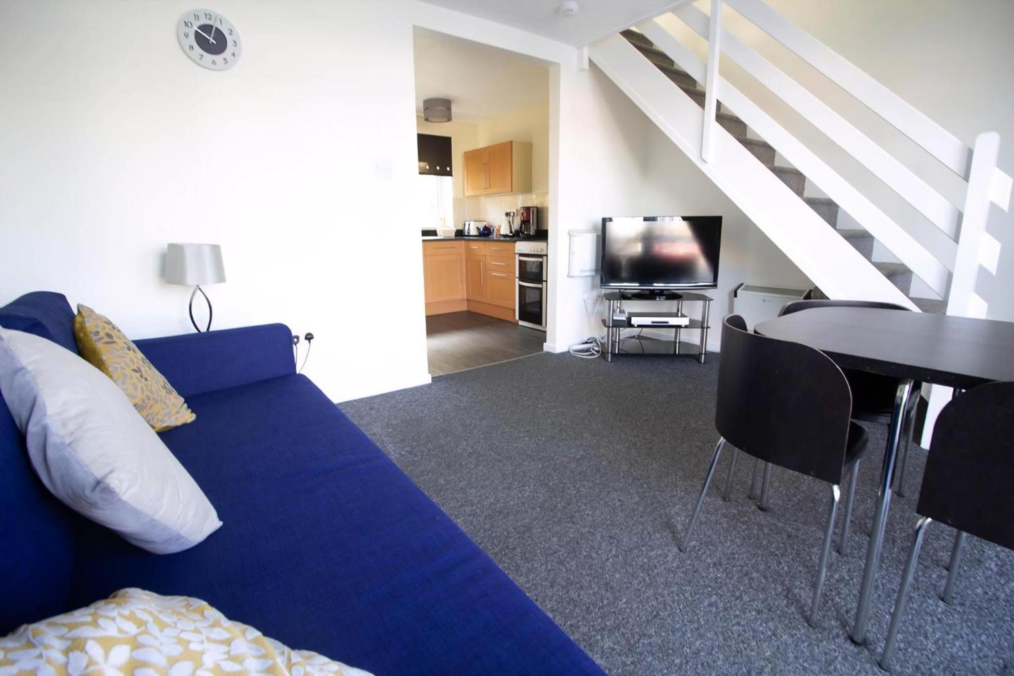 Lovely 5 Berth Chalet In The Coastal Village Of Hemsby Ref 18164B