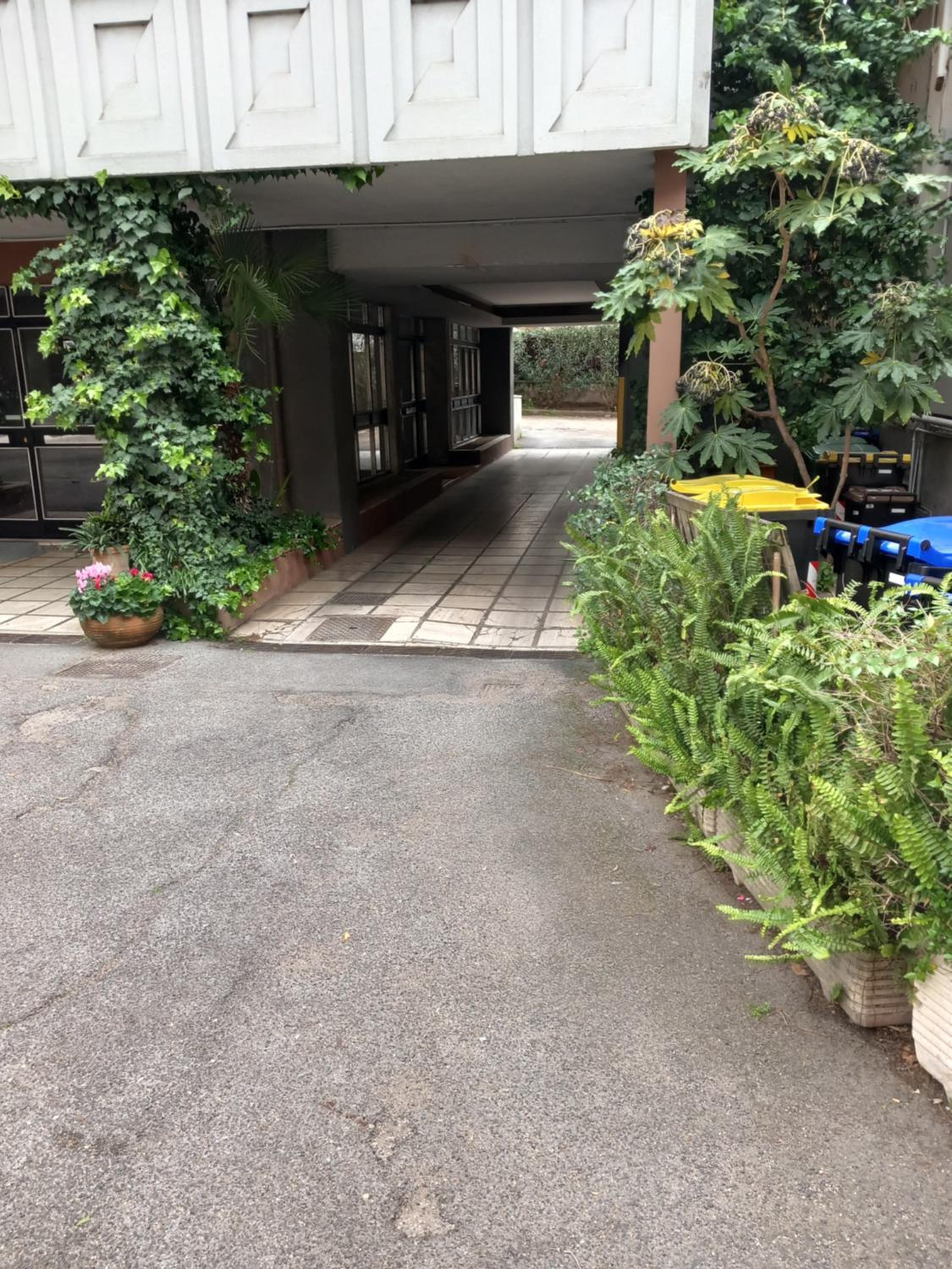 Eur terrazzo vista Laghetto Modigliani