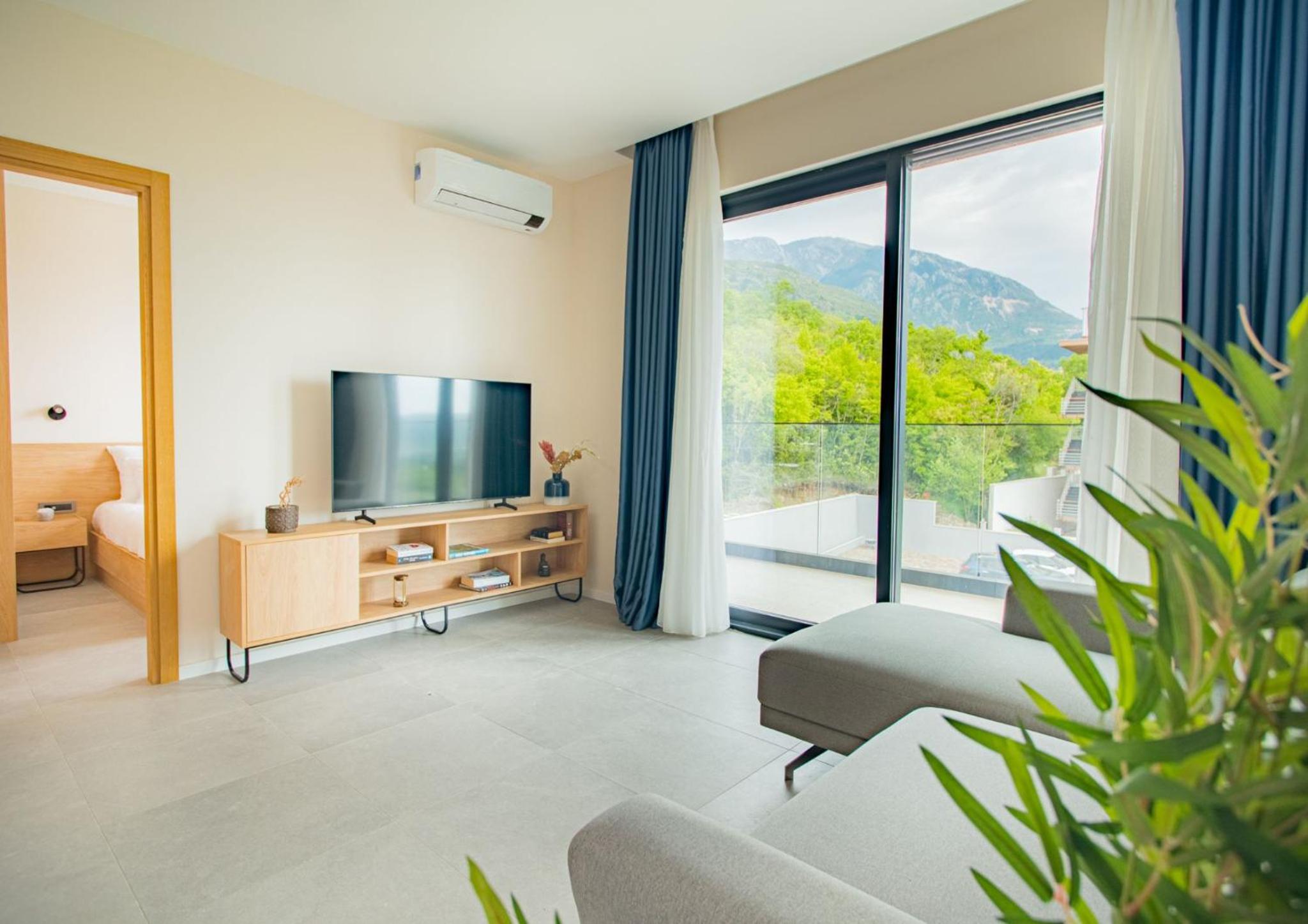 My Good Stay - Royal Blue Resort view 4